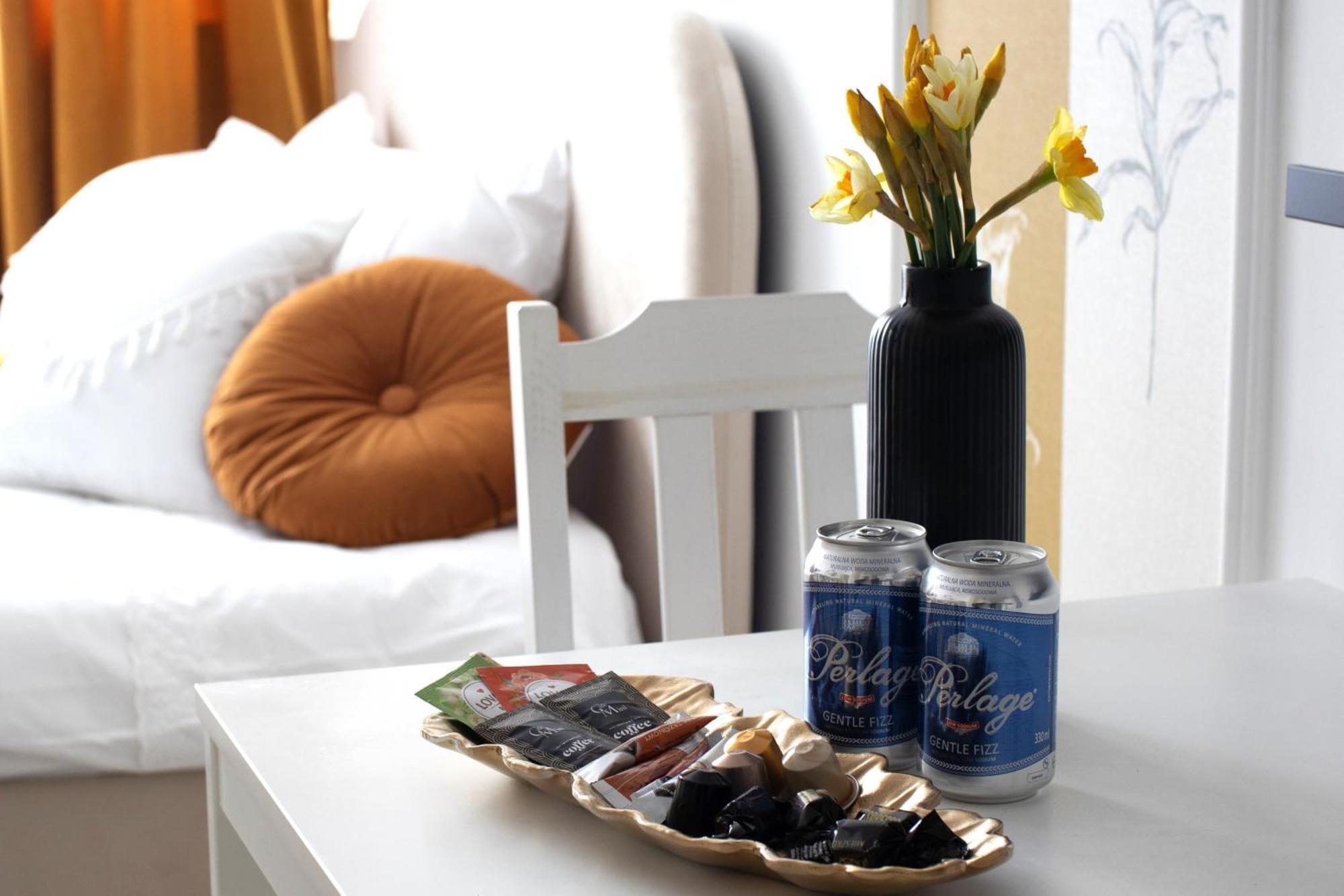 Air-Conditioned Downtown Oasis On Foot To Central Station Metro Smarttv Wifi Warsaw Ngoại thất bức ảnh